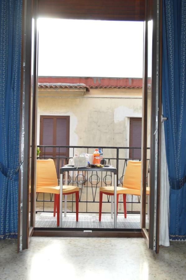 B&B Frangi Pompei Exterior photo